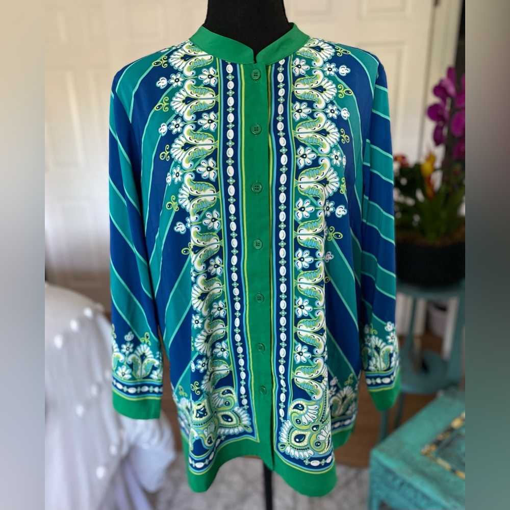 Bob Mackie  Button Front Top Sz M
